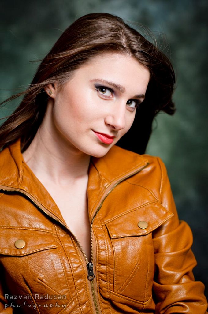 Monica - Studio photography 02 by Razvan Raducan