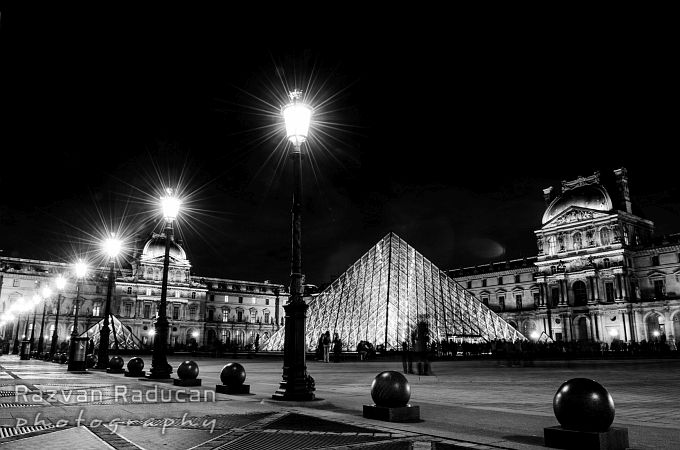 Paris - Travel 10 by Razvan Raducan