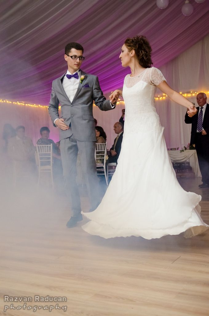 Elena & Victor - Wedding moments 11 by Razvan Raducan