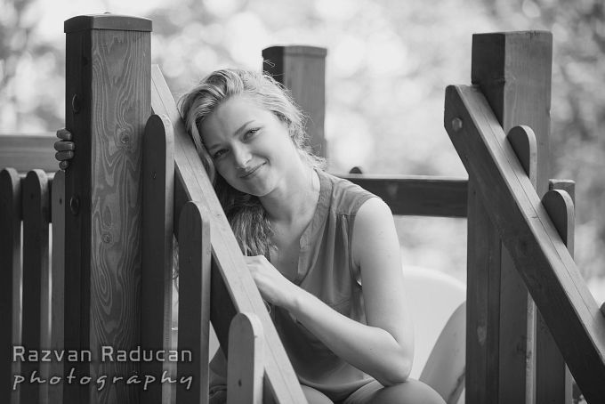 Dana - B&W session 03 by Razvan Raducan